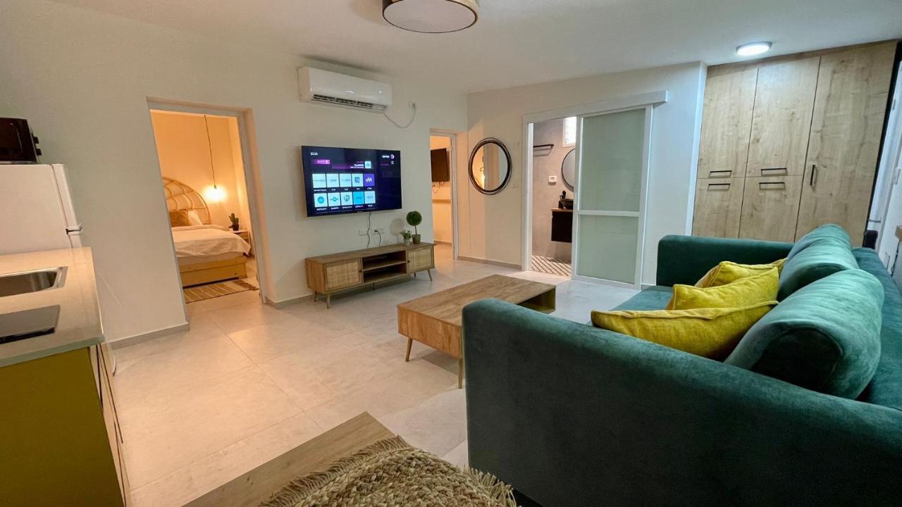 Adva Vacation Apartments Eilat Exterior photo